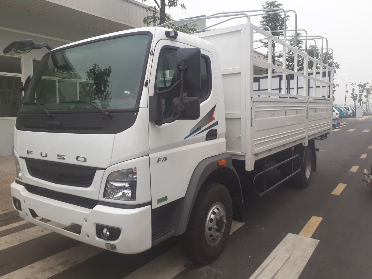 Xe tải 5 tấn - dưới 10 tấn 2020 - Bán xe tải Nhật Bản tải trọng 5 tấn hỗ trợ góp 80%