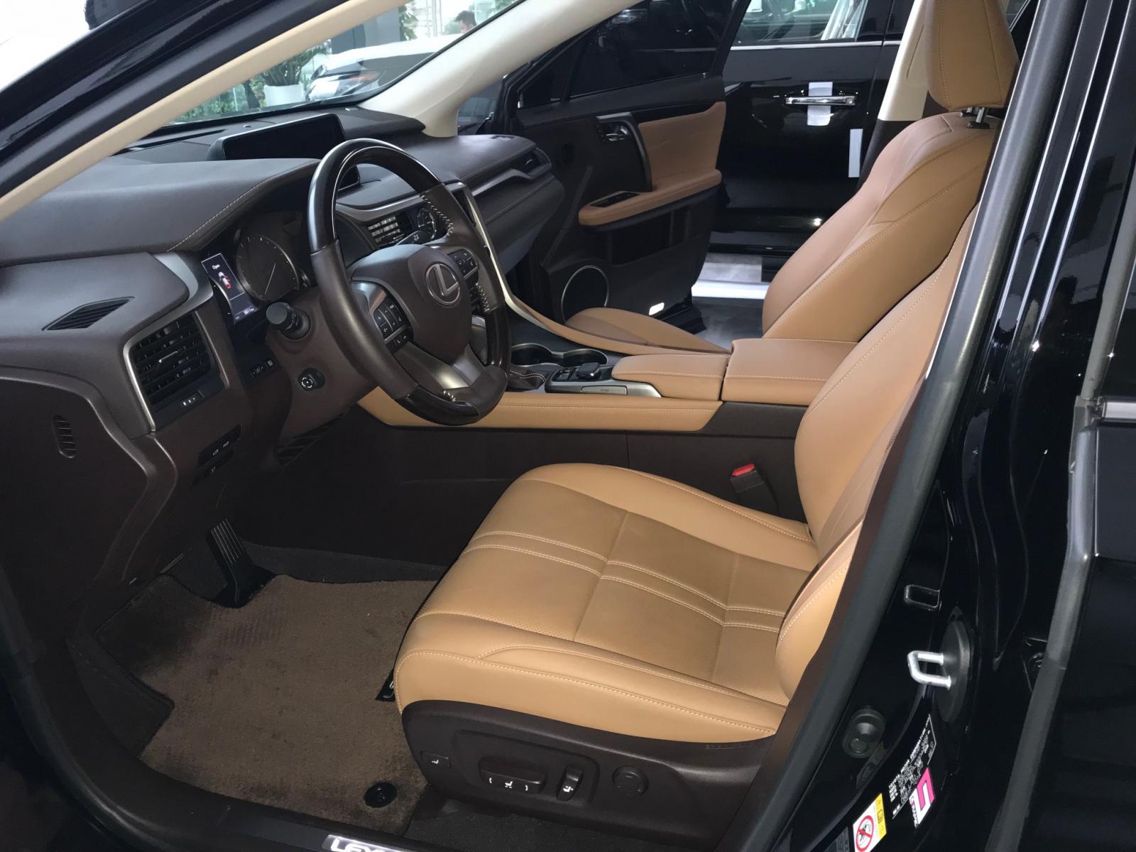 Lexus RX350 2019 - Bán Lexus RX350 Luxury sản xuất 2019 đi 5011Km mới không tưởng 