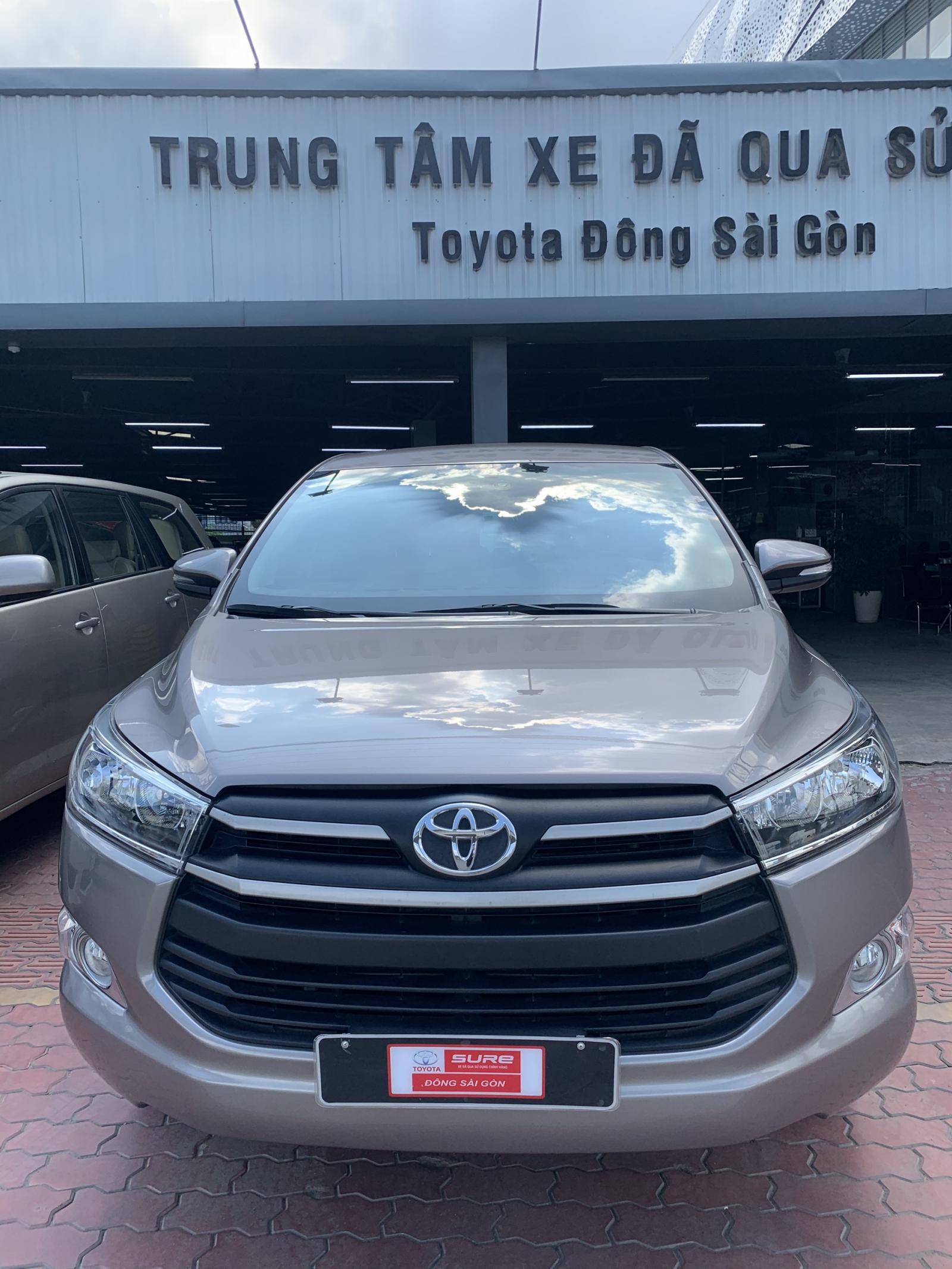 Toyota Innova 2018 - Bán ô tô Toyota Innova E đời 2018, màu bạc