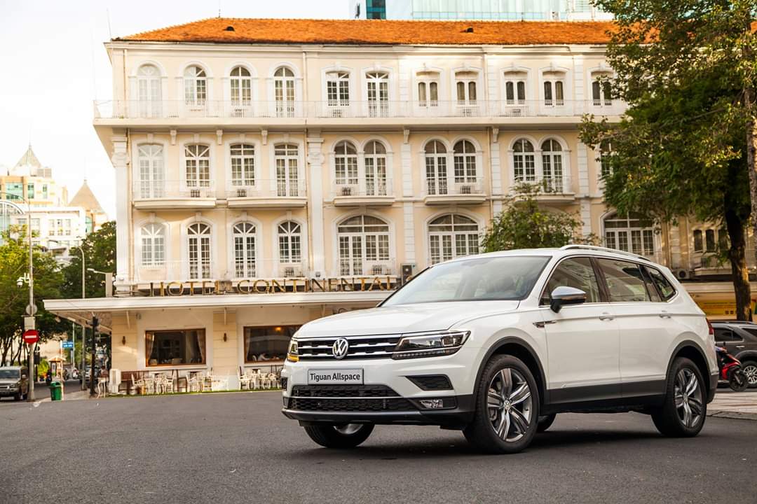 Volkswagen Tiguan 2018 - SUV đức tặng 100% phí trước bạ khi đặt mua trong tháng 6/2020