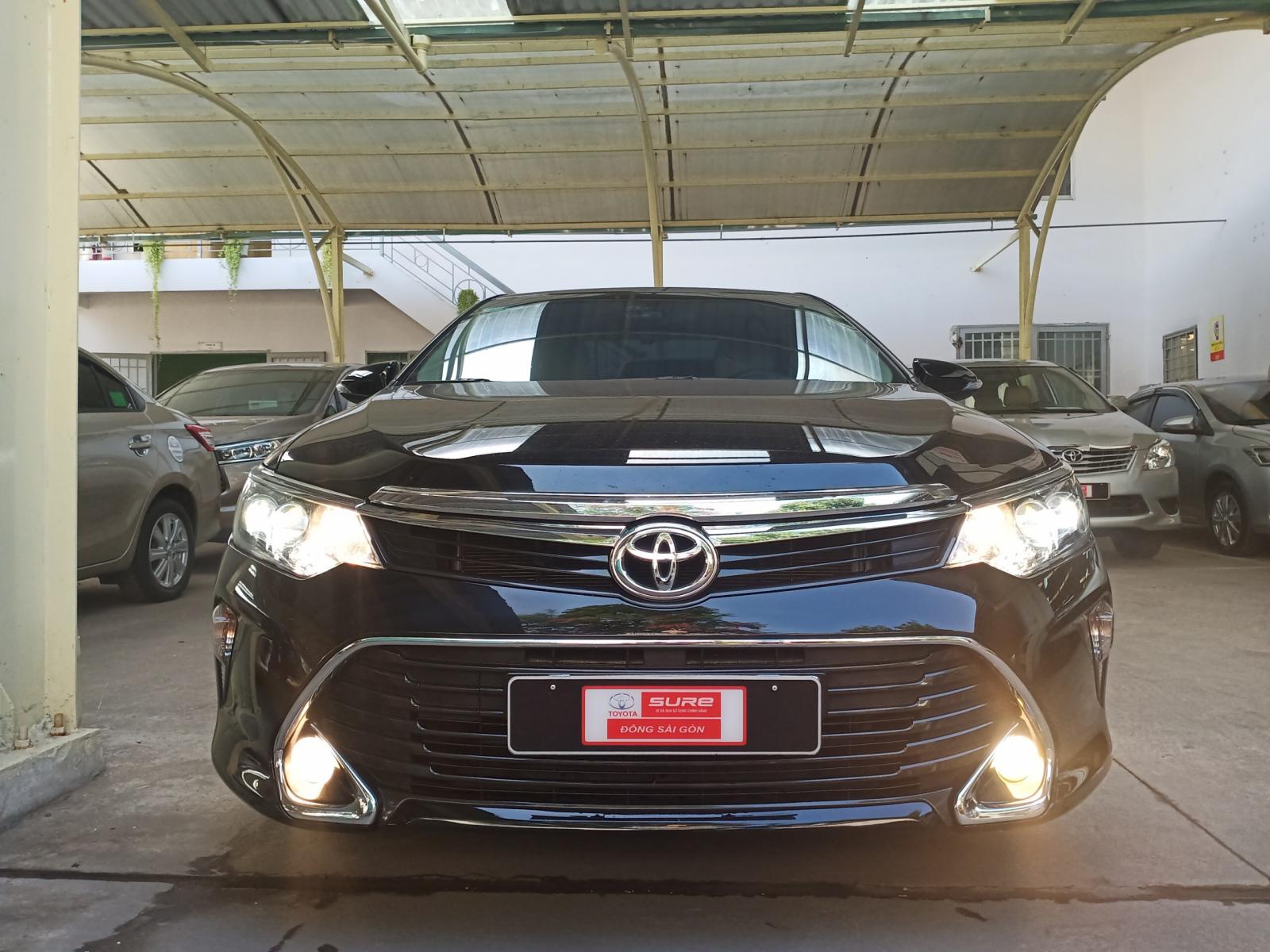 Toyota Camry 2.0E 2018 - Camry 2.0 2018 chính hãng Toyota bán còn khuyến mãi hấp dẫn