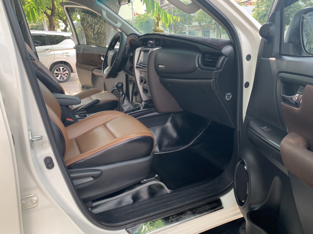 Toyota Fortuner 2.4G 2018 - Fortuner máy dầu 2018, chính hãng bán còn khuyến mãi, ưu đãi cực hấp dẫn