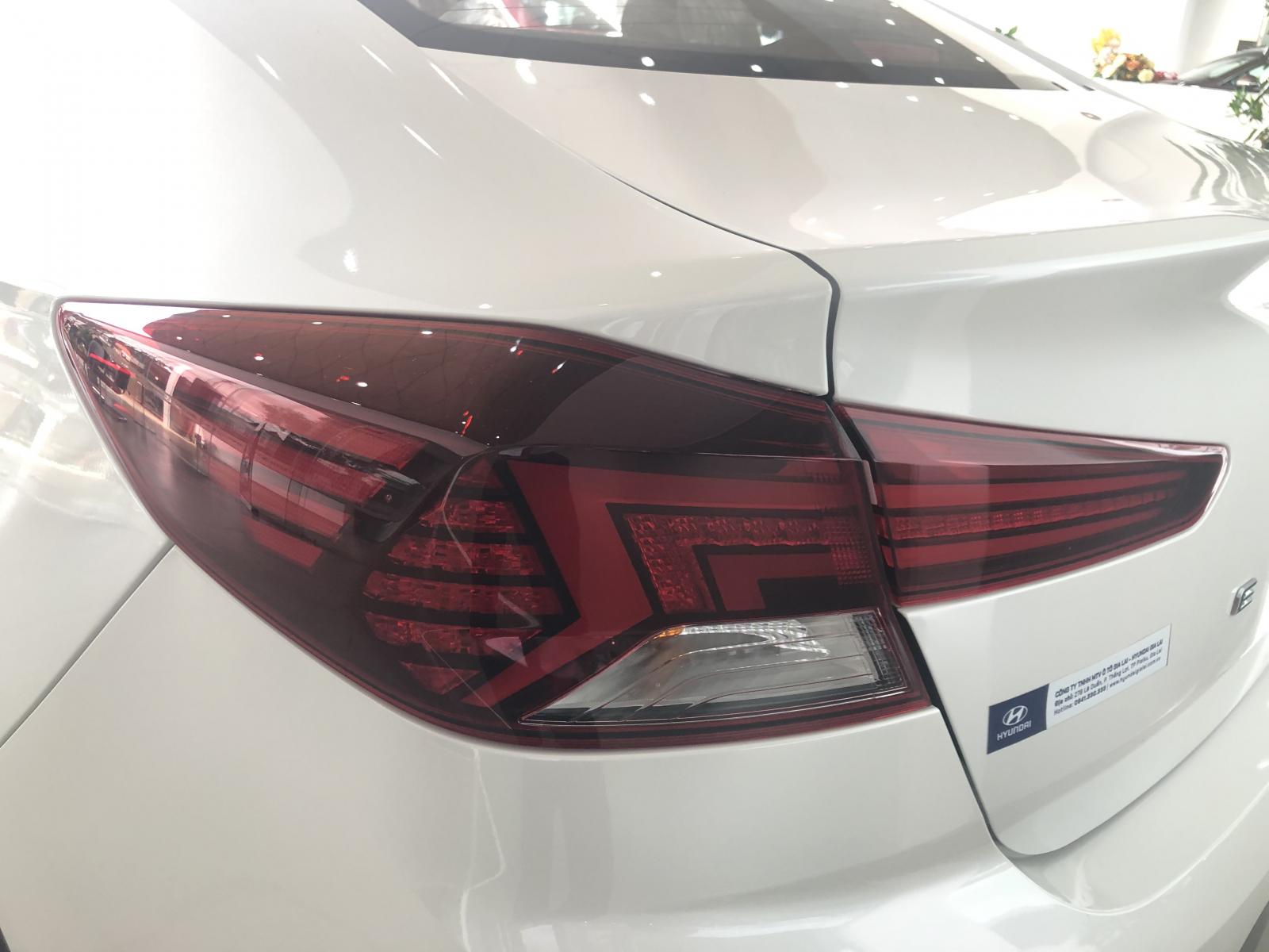 Hyundai Elantra 2019 - Elantra mới 100% sản xuất 2019 ưu đãi lên tới 30 triệu