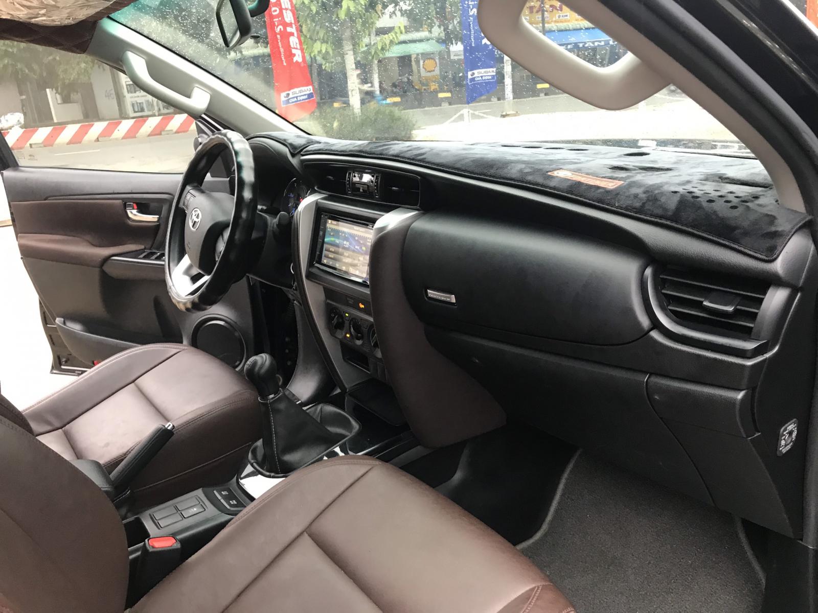 Toyota Fortuner G 2018 - Cần bán gấp Toyota Fortuner G đời 2018, màu đen, nhập khẩu