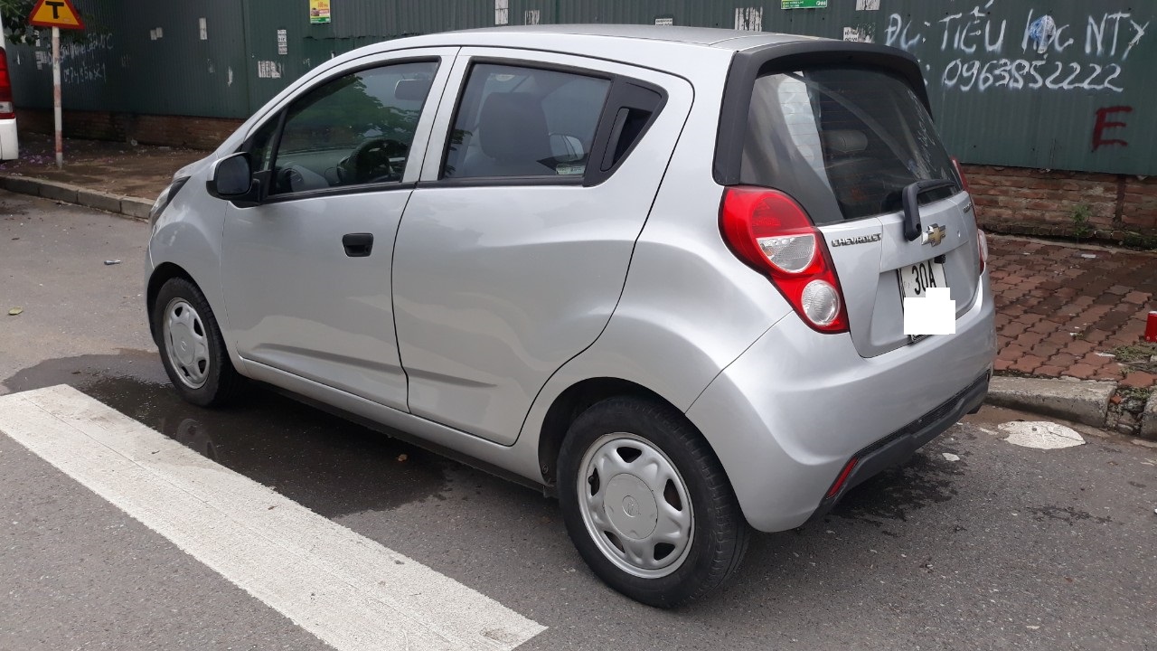 Chevrolet Spark LS 2015 - Gia đình cần bán Chevrolet Spark 5 chỗ, 2014