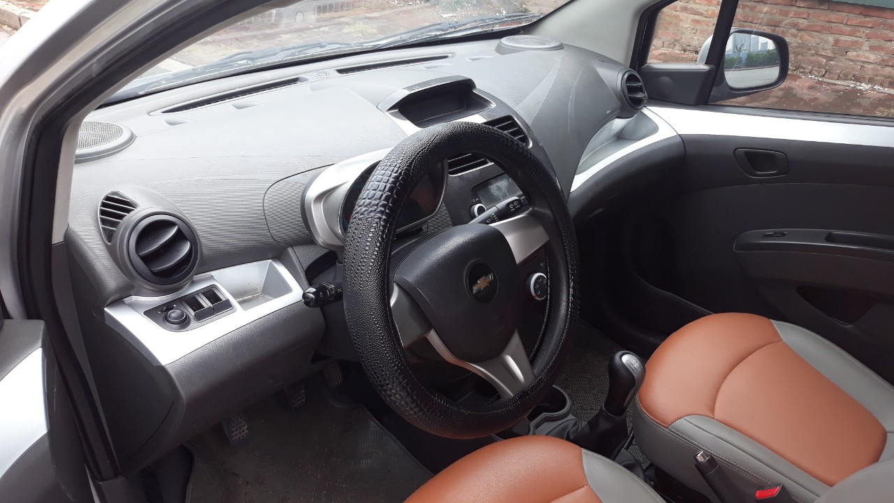 Chevrolet Spark LS 2015 - Gia đình cần bán Chevrolet Spark 5 chỗ, 2014