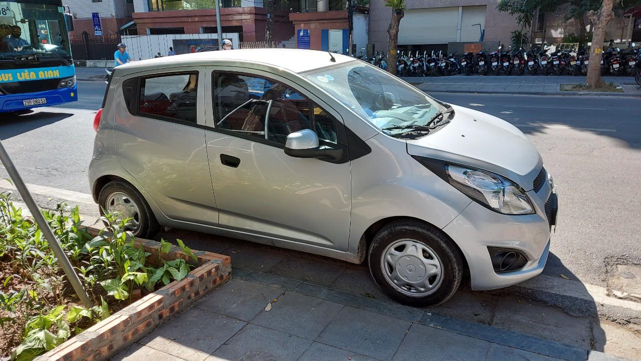 Chevrolet Spark LX 2014 - Cần bán Chevrolet Spark 2014, màu bạc