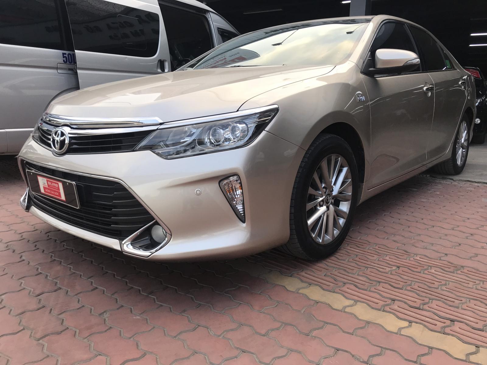 Toyota Camry 2.5Q 2018 - Bán Toyota Camry 2.5Q năm 2018, nhập khẩu