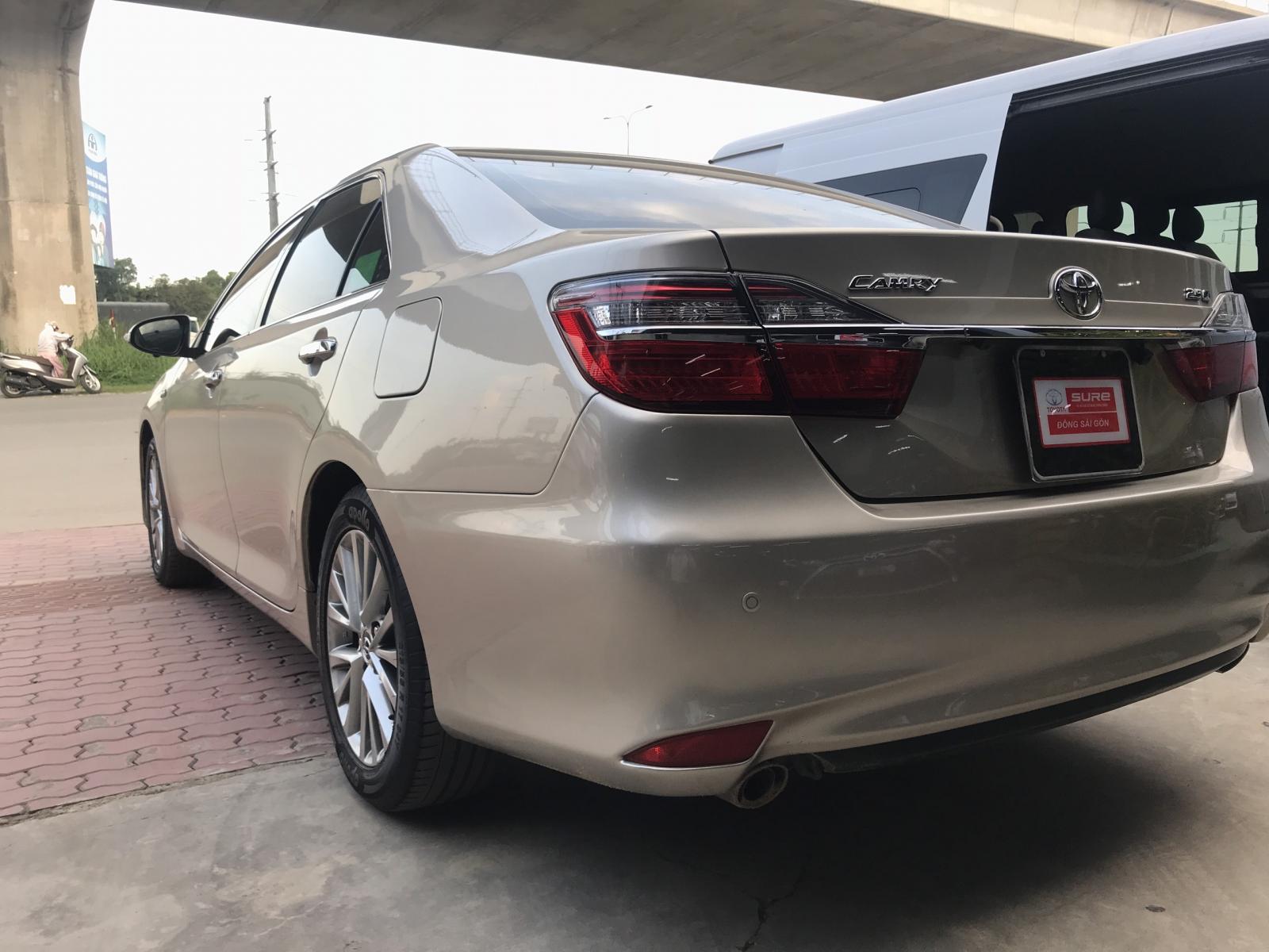 Toyota Camry 2.5Q 2018 - Bán Toyota Camry 2.5Q năm 2018, nhập khẩu