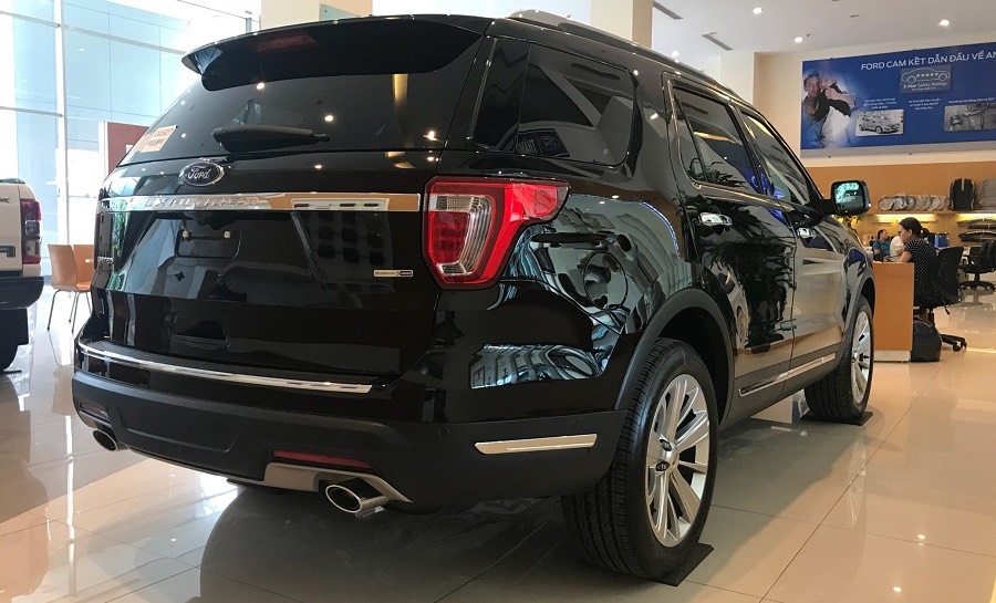 Ford Explorer 2019 - Cần bán xe Ford Explorer giảm giá kịch sàn hơn 300tr