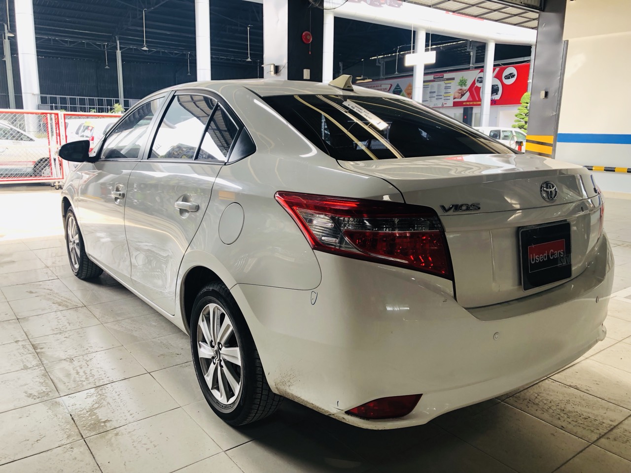 Toyota Vios 1.5E CVT 2018 - Xe Toyota Vios 1.5E CVT đời 2018, màu trắng, số tự động