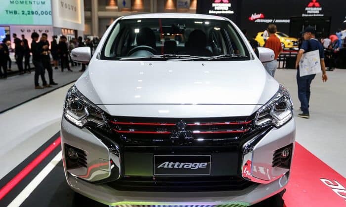 Mitsubishi Attrage AT 2020 - Bán Mitsubishi Attrage AT đời 2020, màu trắng, xe nhập