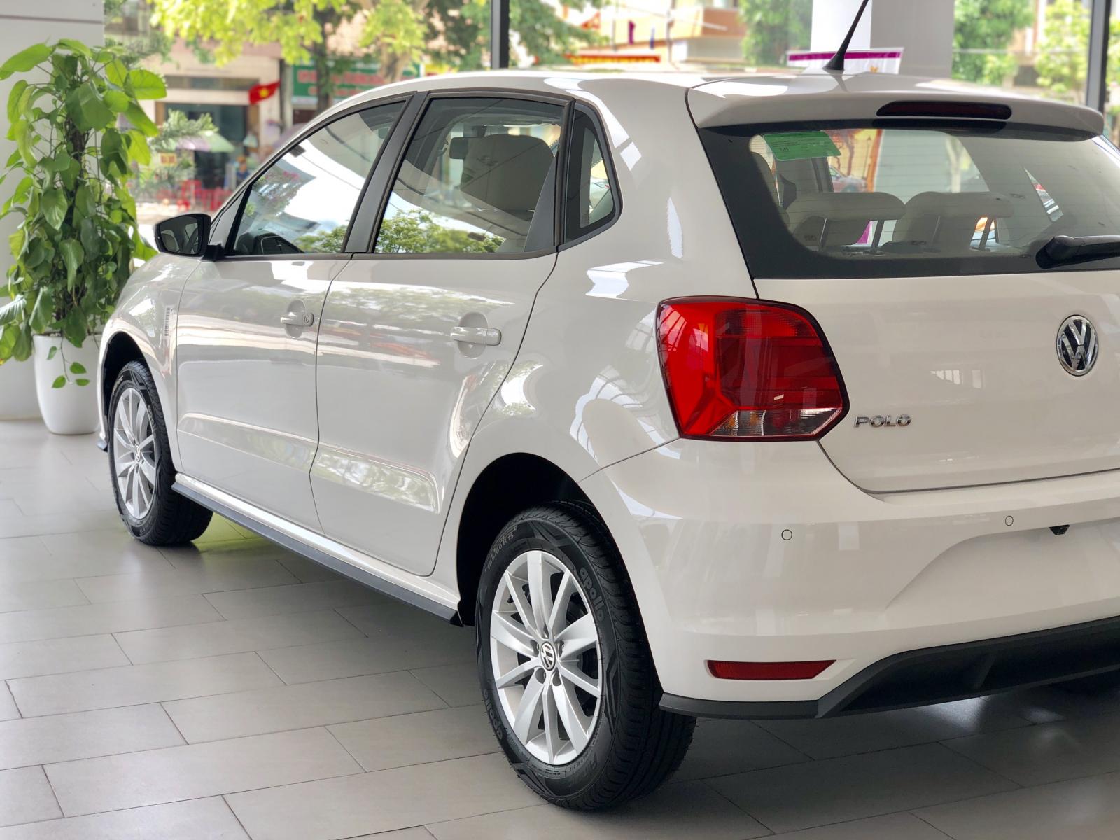 Volkswagen Polo   2019 - Volkswagen Polo Hatchback màu trắng, nhập khẩu nguyên chiếc