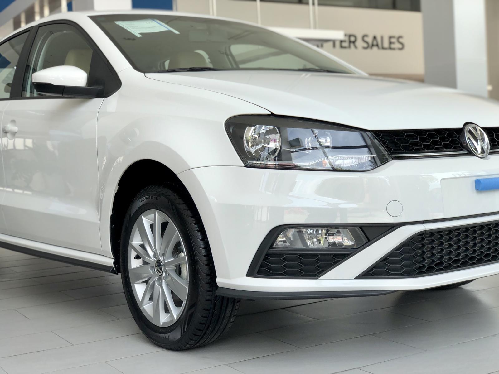 Volkswagen Polo   2019 - Volkswagen Polo Hatchback màu trắng, nhập khẩu nguyên chiếc