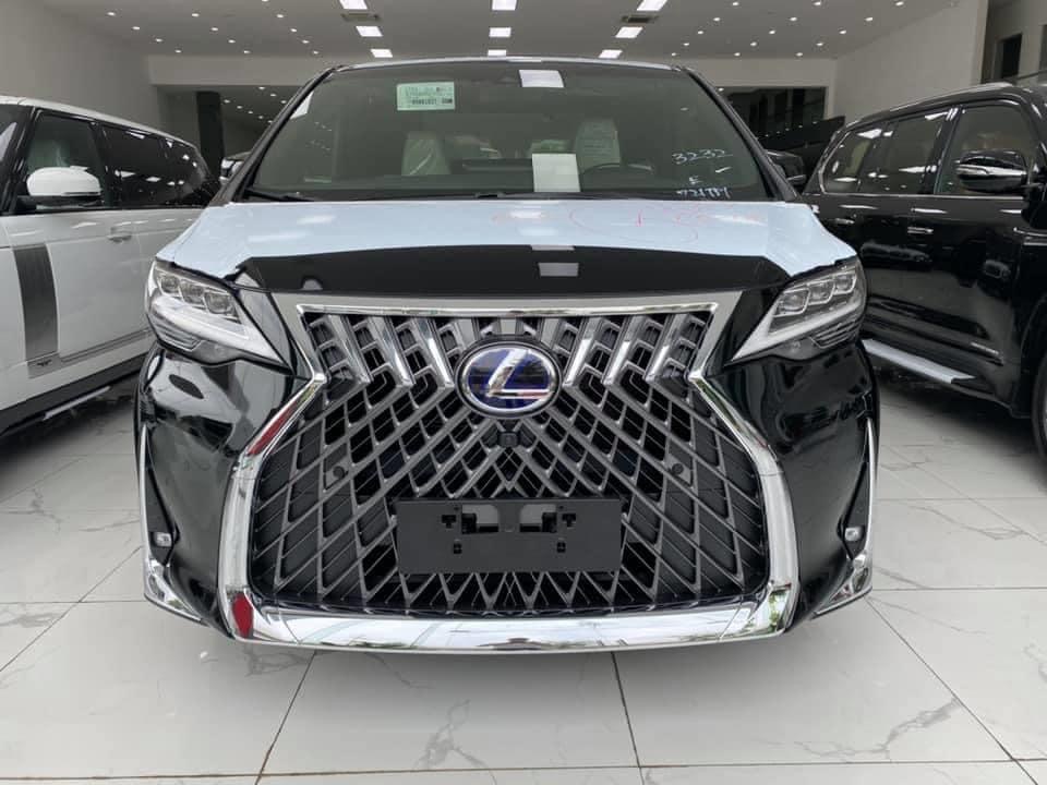 Lexus Lexus khác 2020 - Bán Lexus LM300h royal lounge (luxury) bản 4 ghế vip thương gia, xe có vách ngăn độc lập giữa khoang trước và khoang s