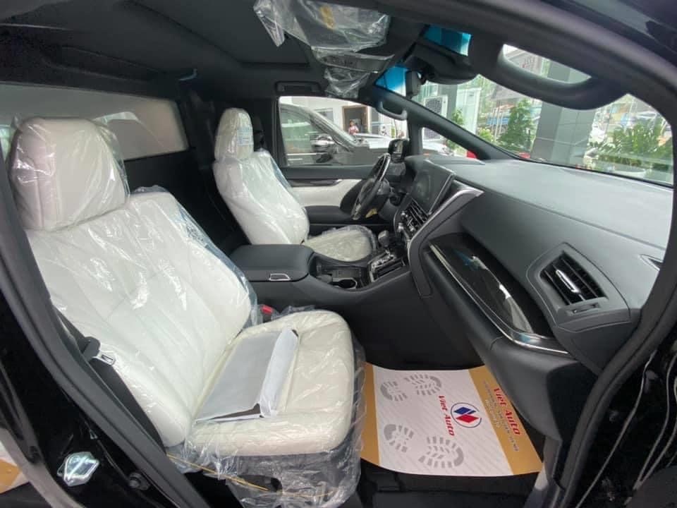 Lexus Lexus khác 2020 - Bán Lexus LM300h royal lounge (luxury) bản 4 ghế vip thương gia, xe có vách ngăn độc lập giữa khoang trước và khoang s