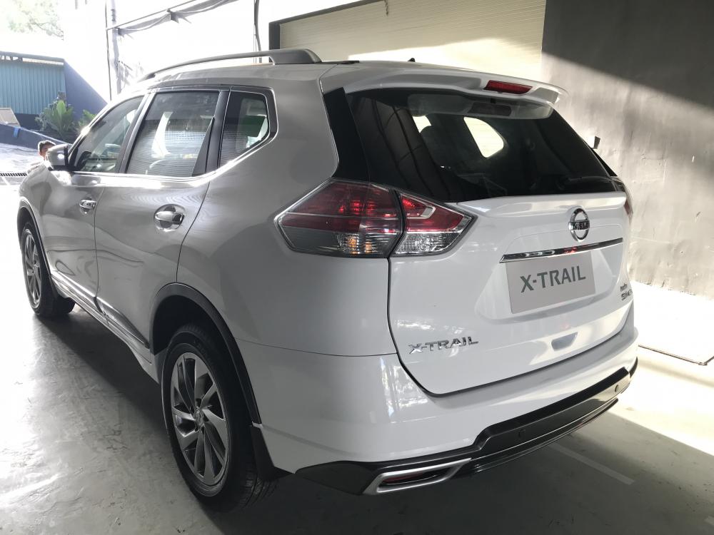 Nissan X trail SV 2.5 2020 - Bán ô tô Nissan X trail SV 2.5 sản xuất 2020, màu trắng, giá chỉ 903 triệu