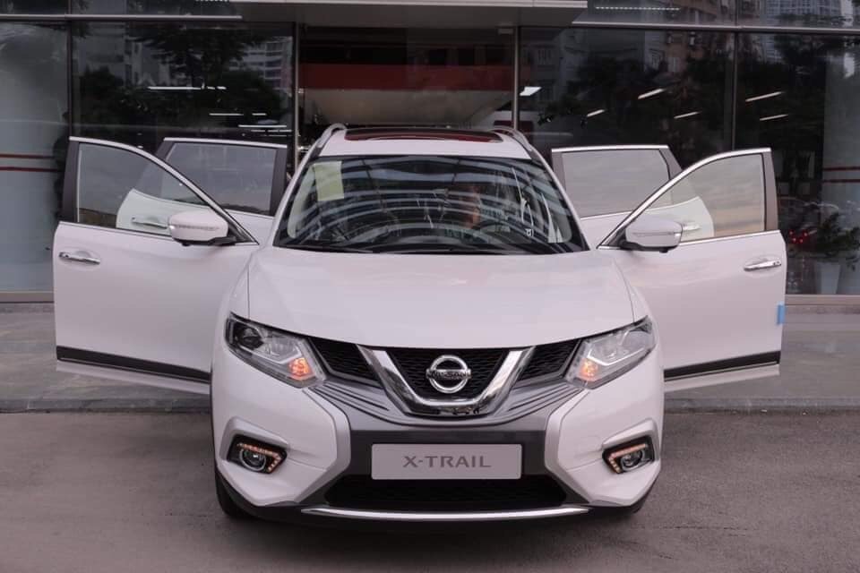 Nissan X trail SV 2.5 2020 - Bán ô tô Nissan X trail SV 2.5 sản xuất 2020, màu trắng, giá chỉ 903 triệu