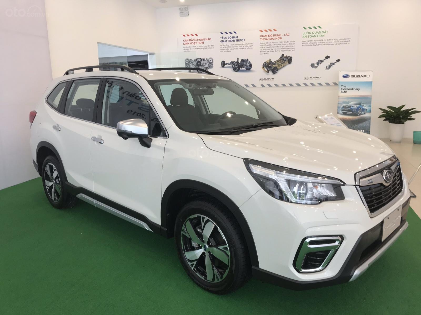 Subaru Forester  2.0 I-S 2019 - Bán xe Subaru Forester 2.0 I-S đời 2019, màu trắng, nhập khẩu nguyên chiếc