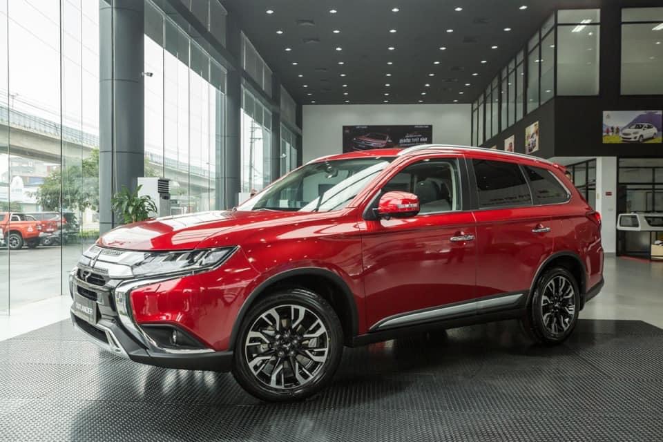 Mitsubishi Outlander CVT   2020 - Bán xe Mitsubishi Outlander CVT (số tự động), giá chỉ từ 825tr