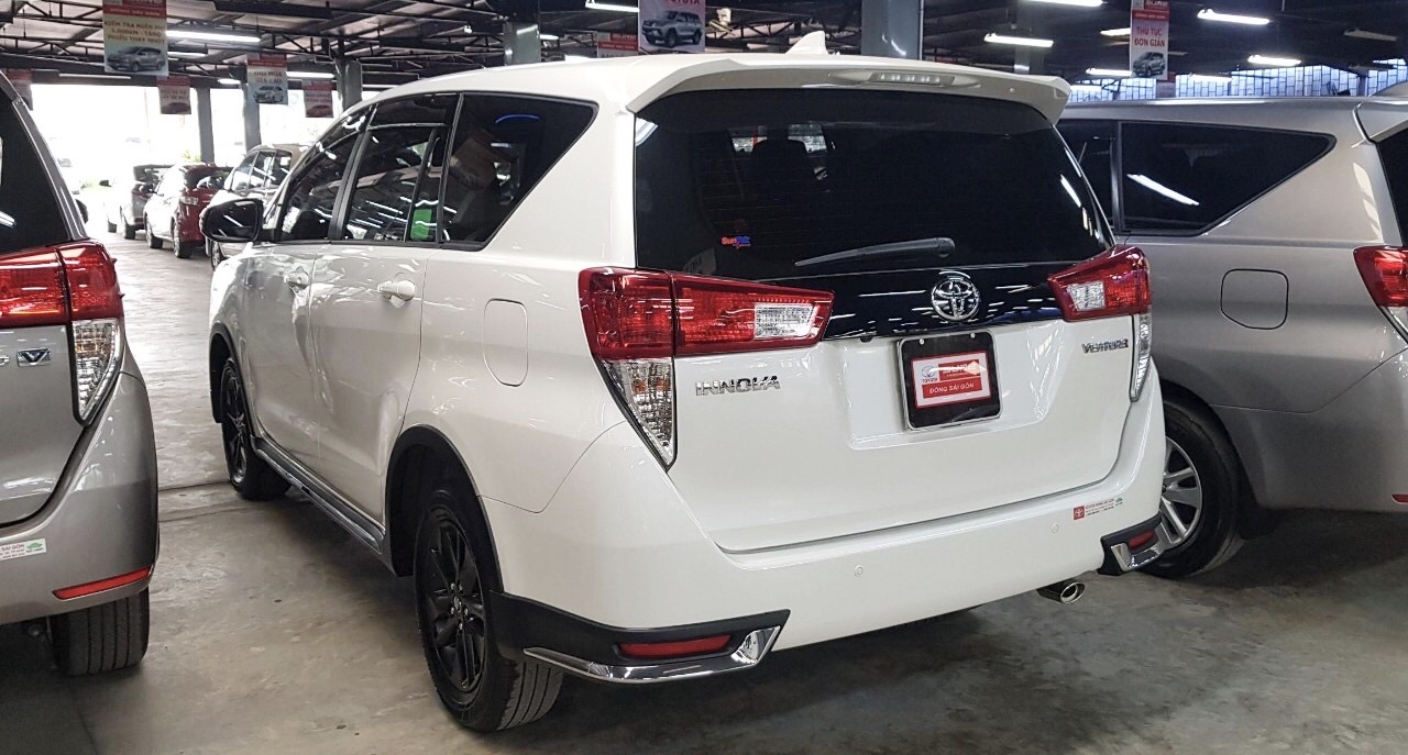 Toyota Innova Venturer 2019 - Venturer 2019 lướt 1.900km. Toyota Đông Sài Gòn, bao test toàn quốc