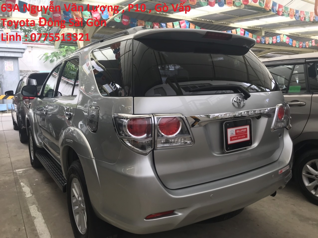 Toyota Fortuner 2012 - Cần bán gấp Toyota Fortuner đời 2012, màu bạc