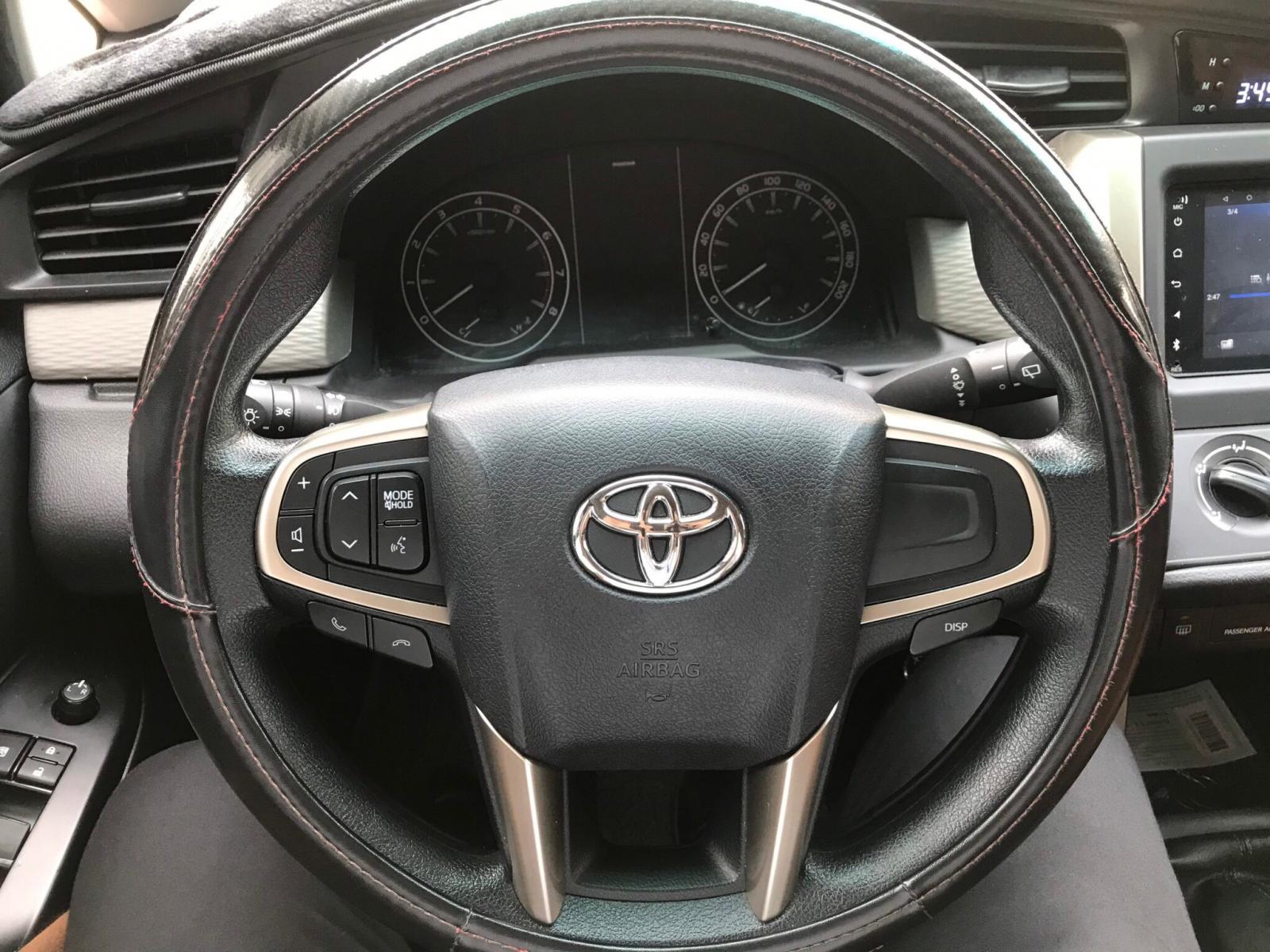 Toyota Innova 2.0E 2019 - Dòng Innova số sàn cho những anh chị quý khách hàng đang cần tìm gia đình hoặc kinh doanh đều cực tốt và tiết kiệm