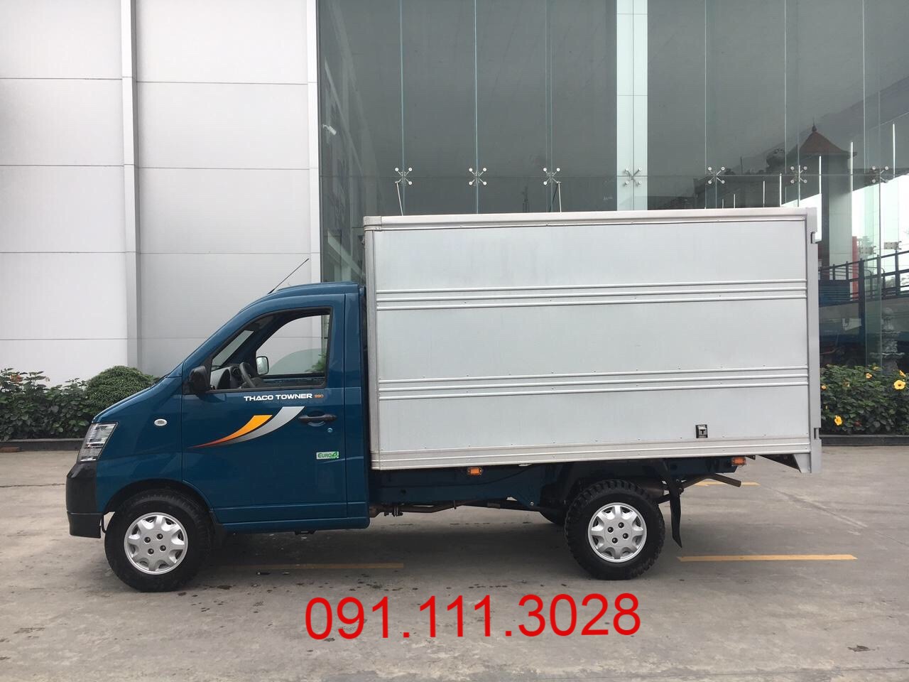 Thaco TOWNER 2020 - Bán xe tải 1 tấn thùng kín động cơ công nghệ Suzuki - trao xe ngay thủ tục nhanh gọn
