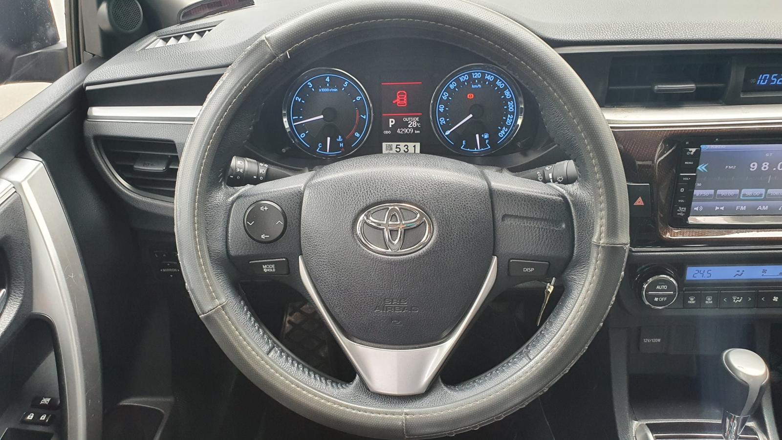 Toyota Corolla altis 1.8G 2015 - Bán ô tô Toyota Corolla altis 1.8G năm 2015, màu đen, giá chỉ 610 triệu