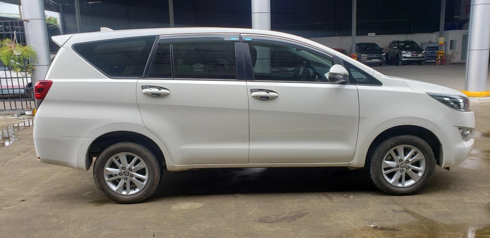 Toyota Innova E 2019 - Cần bán xe Toyota Innova E đời 2019, màu trắng