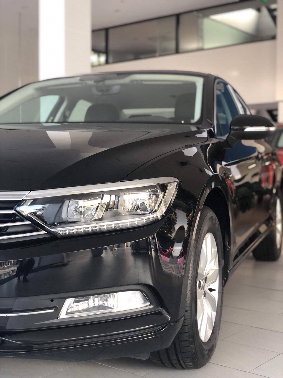 Volkswagen Passat hight 2018 - Volkswagen Passat Comfort, màu đen tặng quà khủng, hỗ trợ trả góp