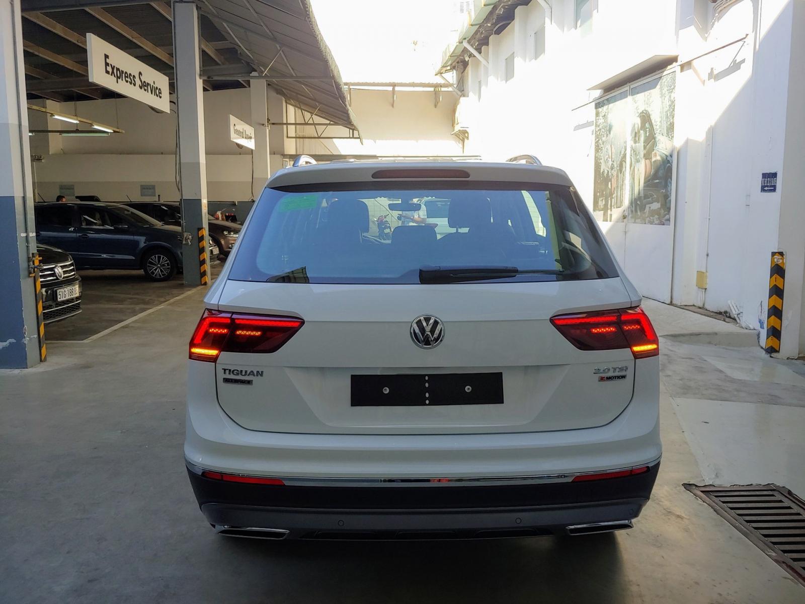 Volkswagen Tiguan Top line 2019 - Volkswagen Tiguan Topline màu trắng, nhập khẩu tặng quà hấp dẫn