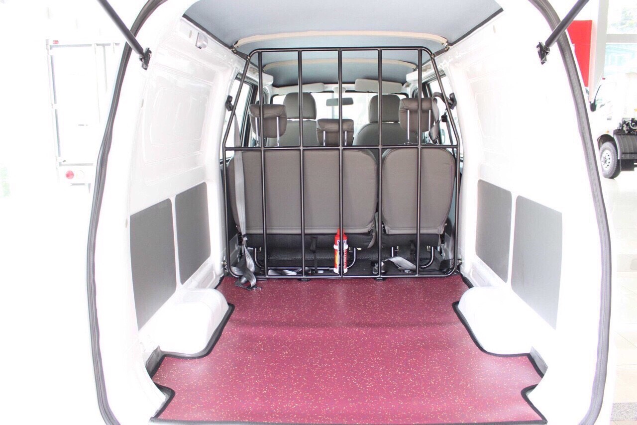 Thaco TOWNER 2020 - Xe Van 5 chỗ, tải trọng 750 kg, hỗ trợ trả góp 75% giá trị xe. Xem xe ở BRVT