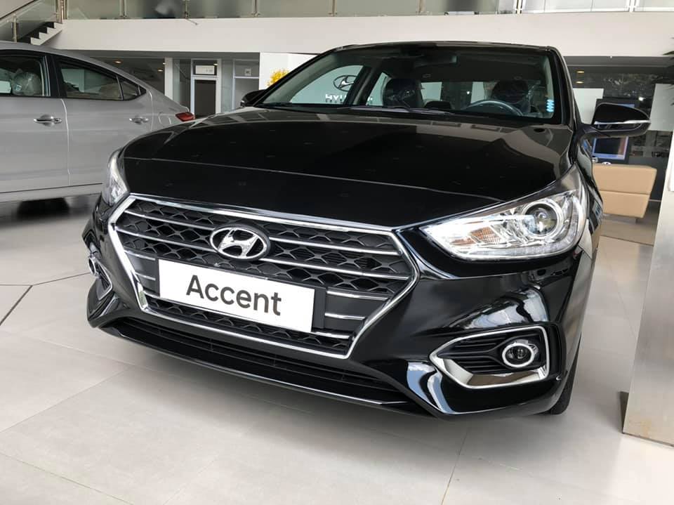 Hyundai Accent AT 2020 - Cần bán Hyundai Accent AT đời 2020, màu đen