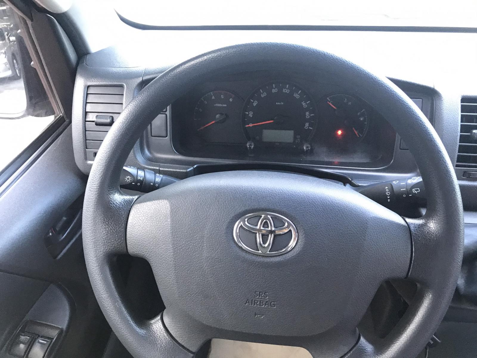 Toyota Hiace 2018 - Cần bán xe Hiace máy dầu số sàn 2018