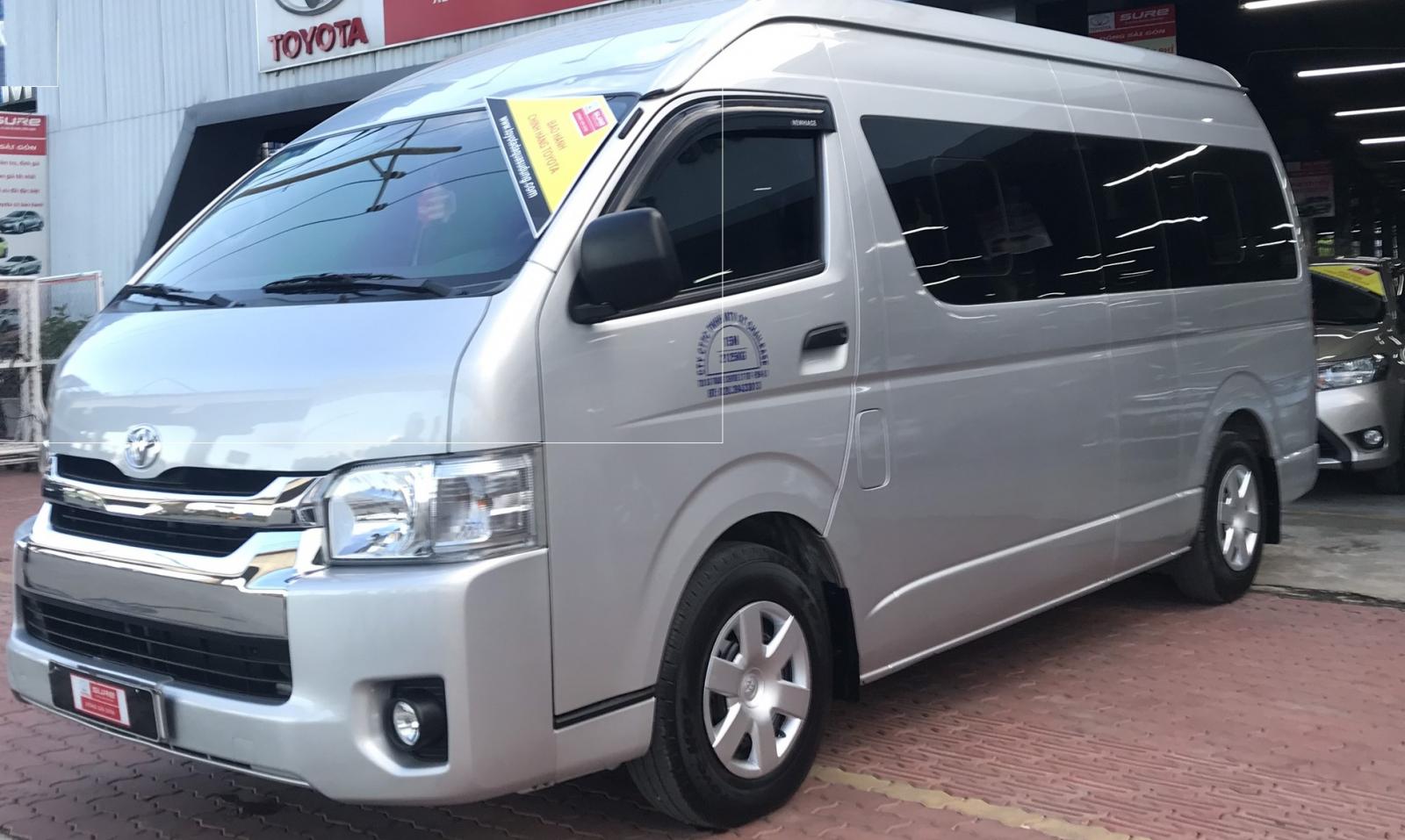 Toyota Hiace 2018 - Cần bán xe Hiace máy dầu số sàn 2018