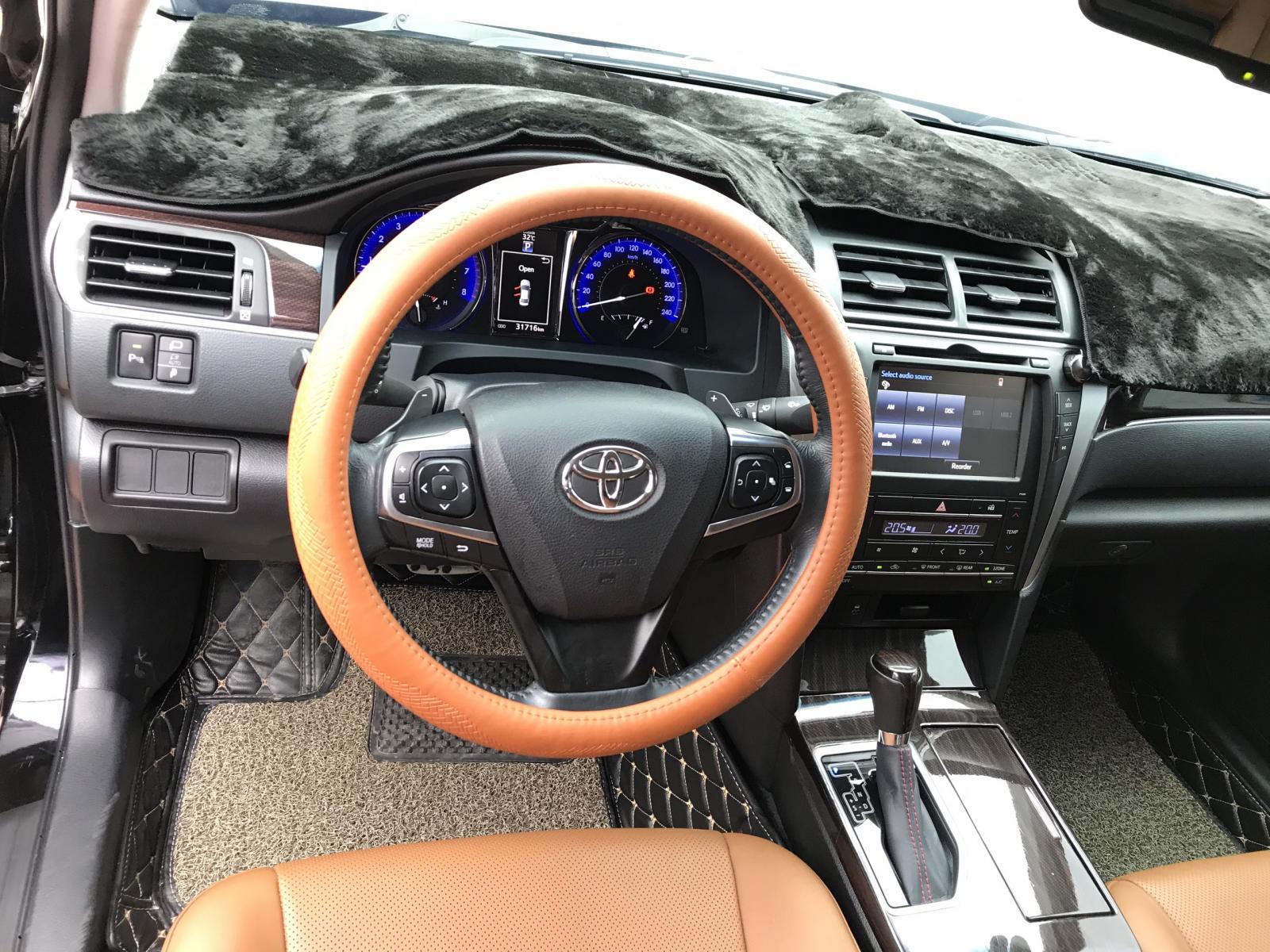 Toyota Camry 2.5Q 2018 - Bán xe Toyota Camry 2.5Q 2018, màu đen, nhập khẩu chính hãng