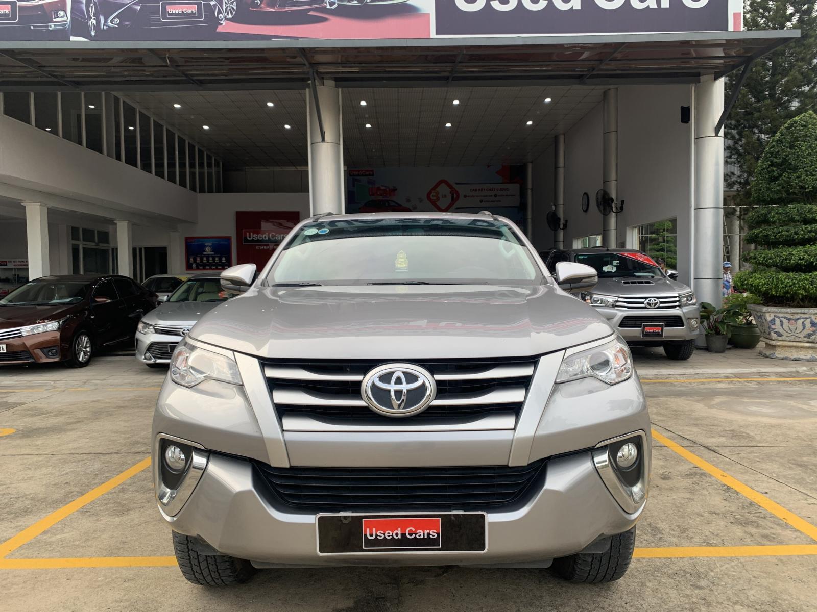 Toyota Fortuner 2.4 G 2018 - Cần bán Toyota Fortuner sản xuất 2018, giá giảm hơn giá niêm yết