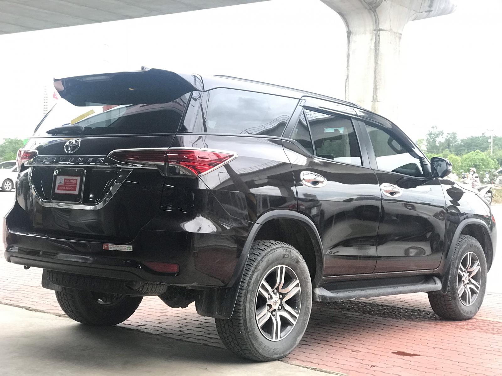 Toyota Fortuner G AT 2019 - Bán Toyota Fortuner G AT năm 2019, màu nâu, nhập khẩu chính hãng siêu đẹp. Giá đẹp