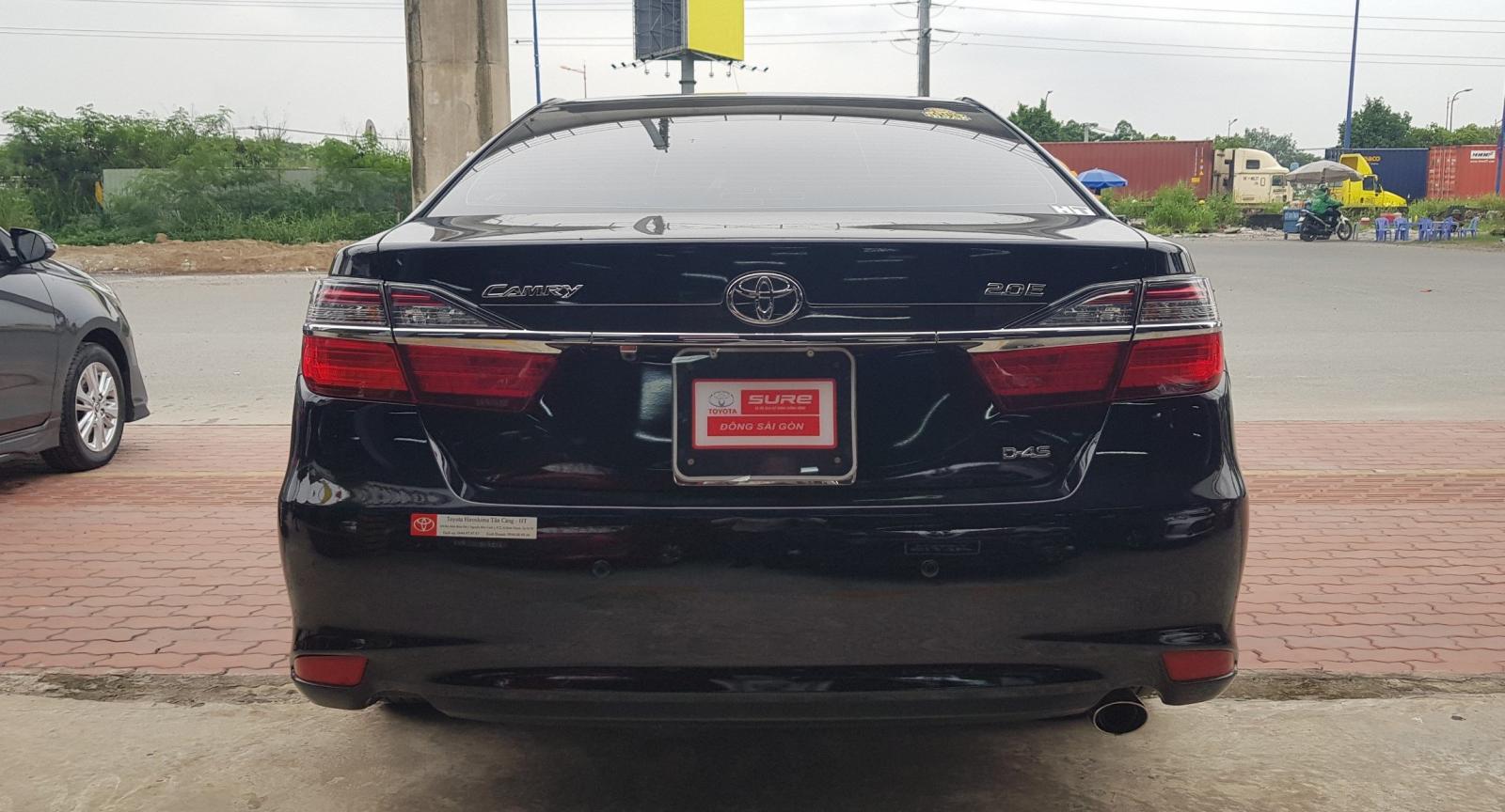 Toyota Camry 2.0E 2019 - Cần bán Toyota Camry 2.0E đời 2019, màu đen