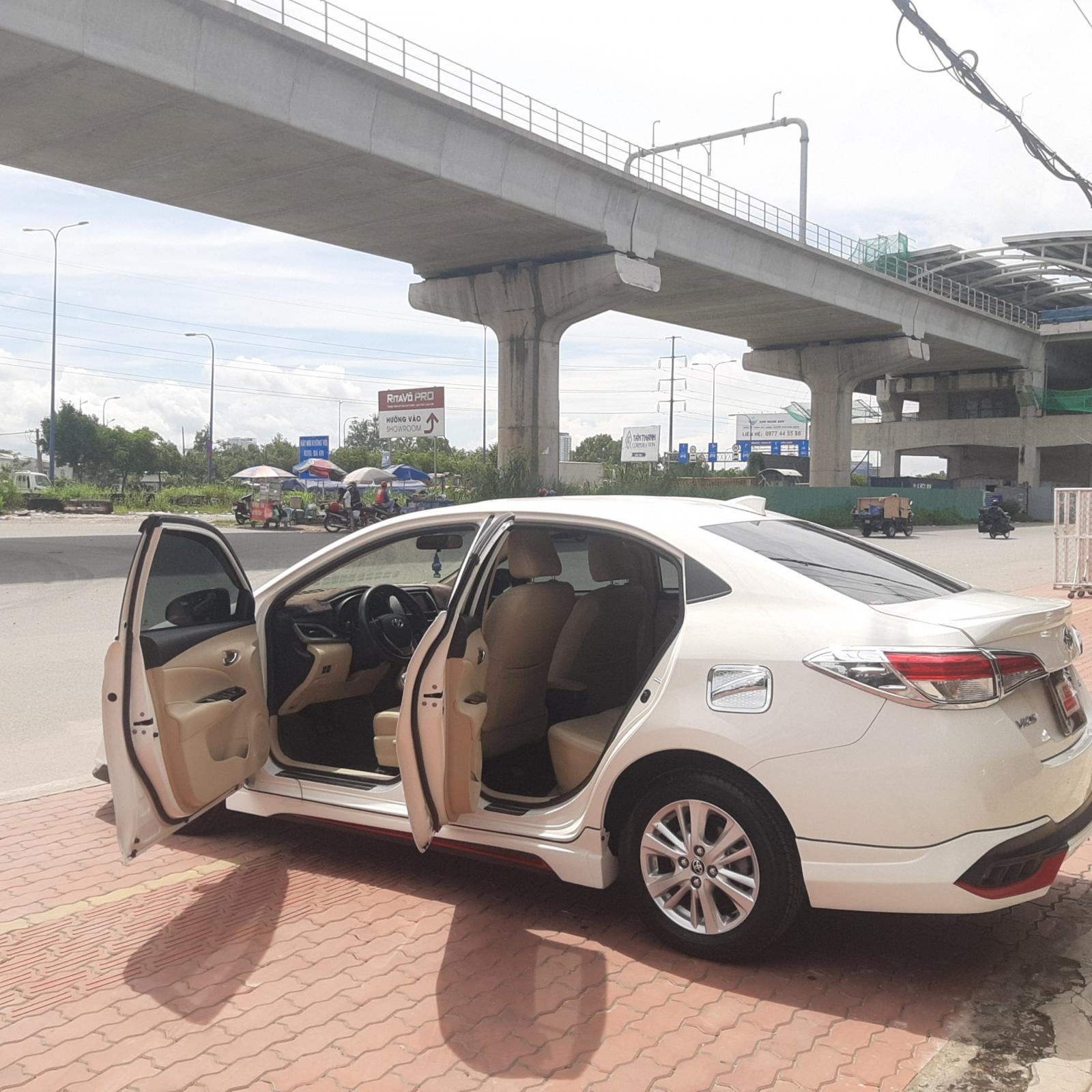 Toyota Vios G 2018 - Bán Toyota Vios G đời 2018, màu trắng, giá chỉ 550 triệu