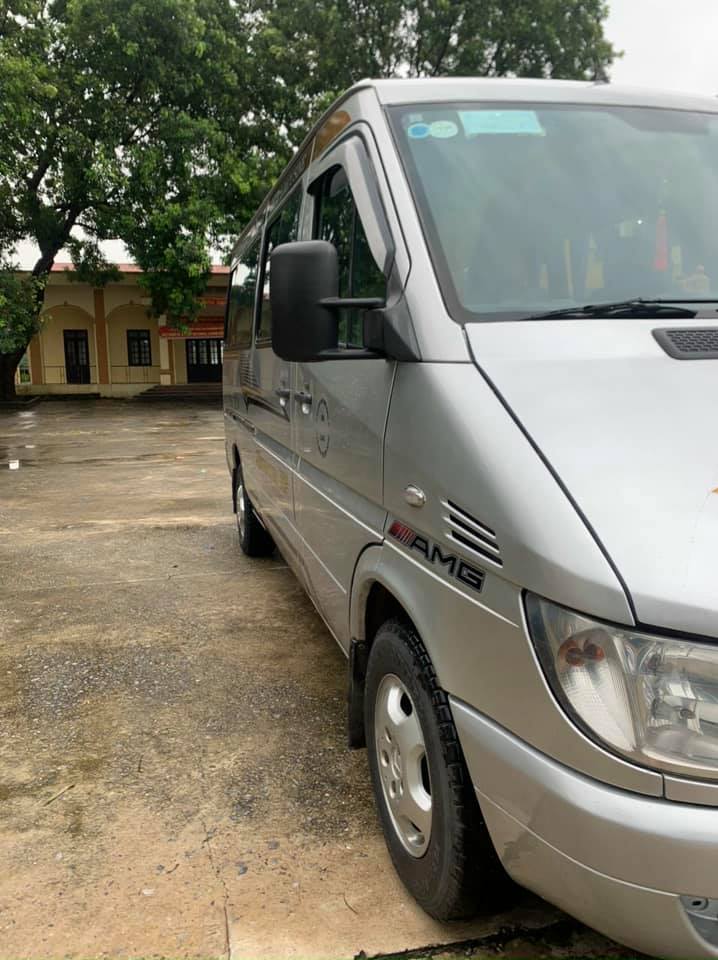 Mercedes-Benz Sprinter 2008 - Tôi cần bán Mercedes Sprinter 2008, số sàn, máy dầu, màu bạc