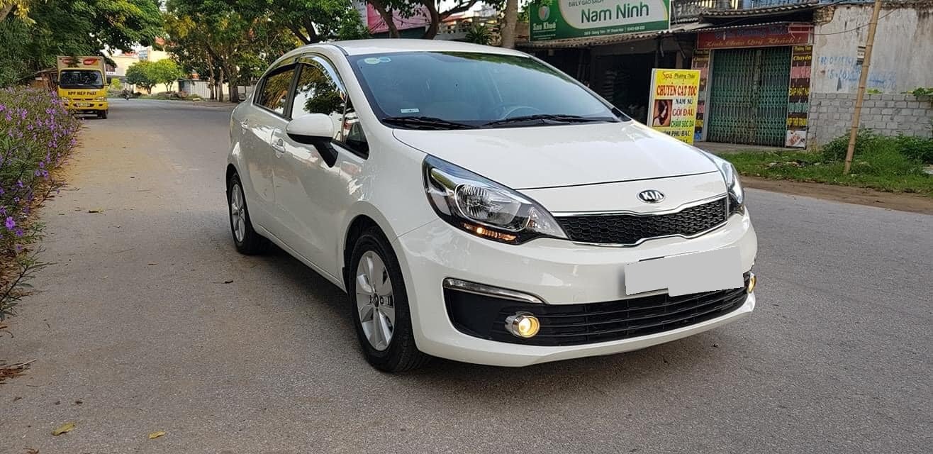 Kia Rio 2016 - Tôi cần bán xe Rio 2016, số sàn, màu trắng