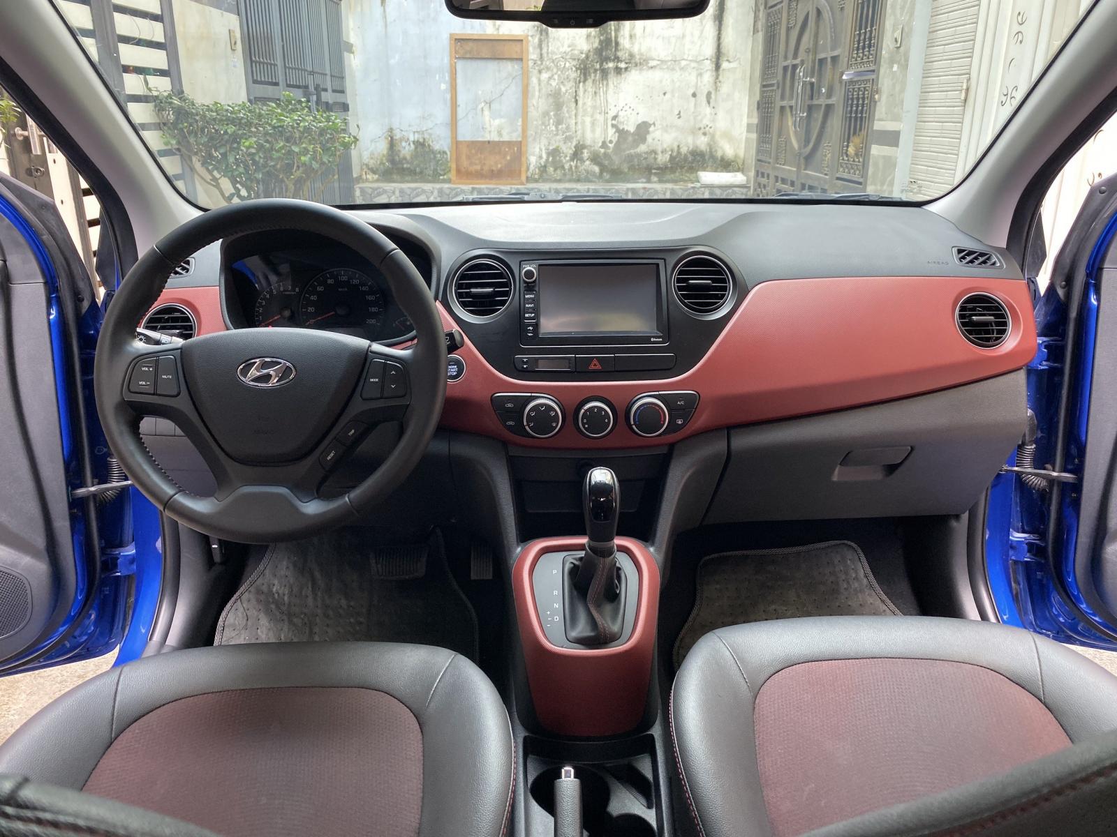 Hyundai Grand i10 2019 - Bạn Hyundai I10 2019 tự động màu xanh bản full rất mới