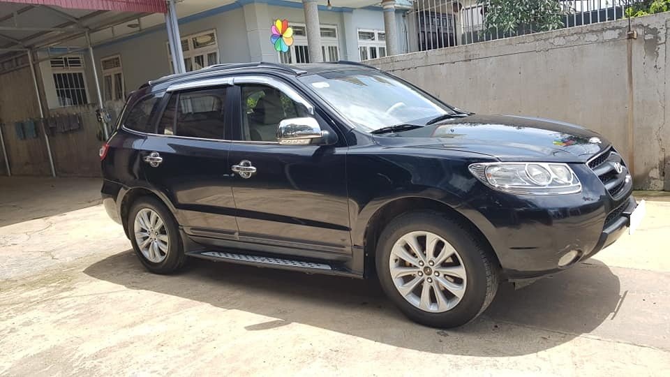 Hyundai Santa Fe 2007 - Tôi cần bán xe Santafe 2007, số tự động, máy dầu, 2 cầu, màu đen