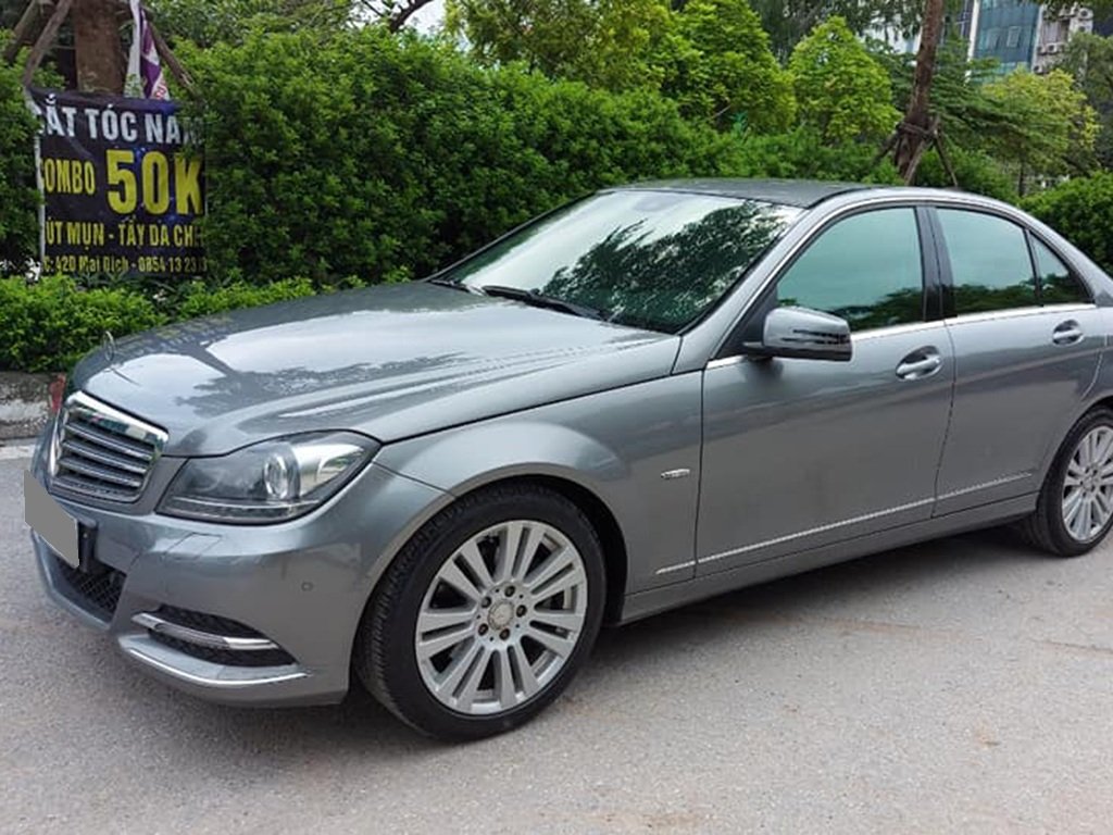 Mercedes-Benz C250 2013 - Bán Mercedes C250 màu xám 2013 tự động xe gia đình kỹ