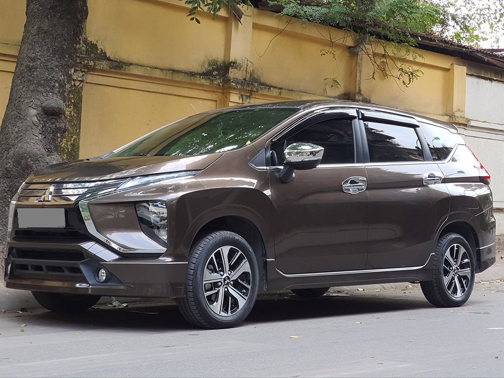 Mitsubishi Mitsubishi khác 2019 - Bán Mitsubishi Xpander 2019 tự động màu nâu đồng đẹp