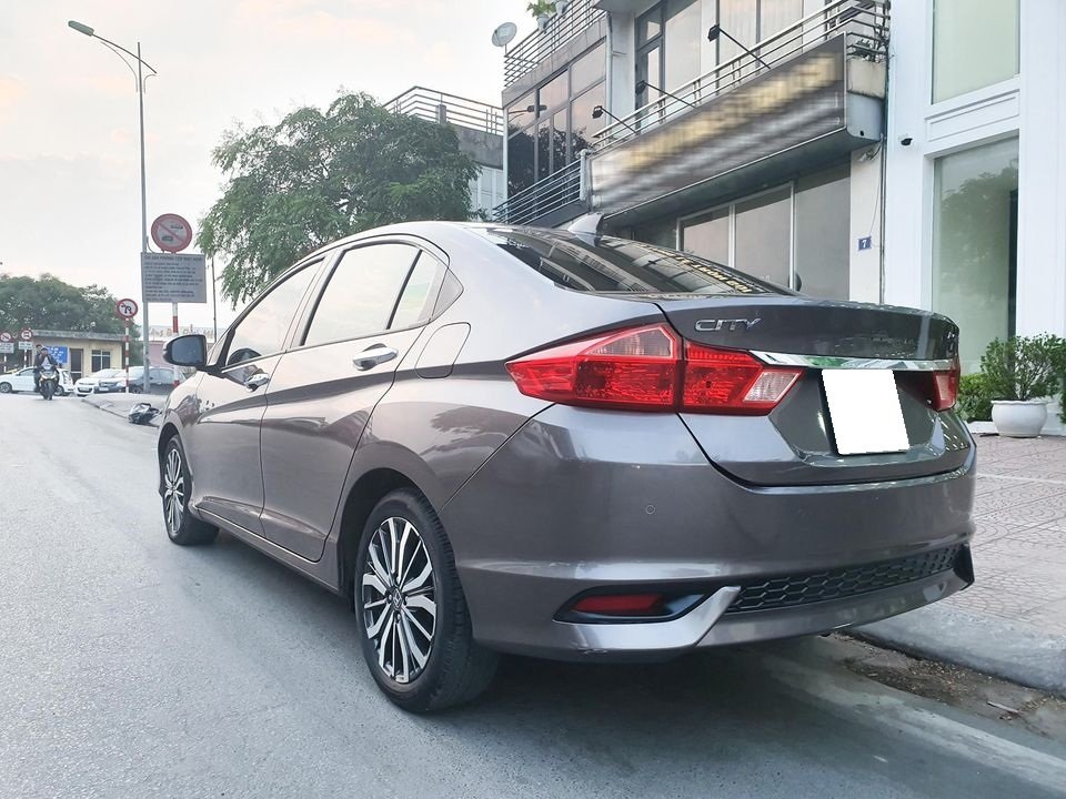 Honda City 2019 - Mình cần bán Honda City 2019, số tự động, bản CVT màu xám