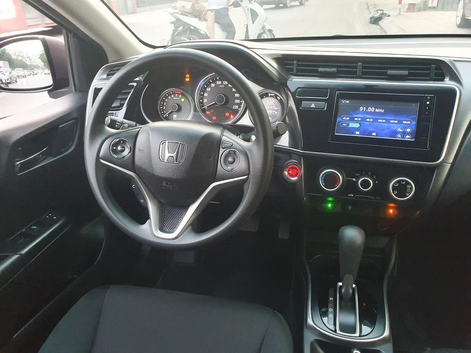 Honda City 2019 - Mình cần bán Honda City 2019, số tự động, bản CVT màu xám