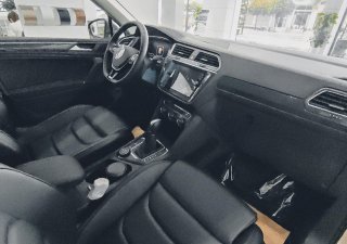 Volkswagen Tiguan luxury 2019 - Volkswagen Tiguan Luxury Topline - Xe Đức nhập khẩu nguyên chiếc - Giảm 120tr tiền mặt - Giao xe ngay